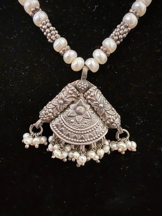 Intricate Pewter Pendant and Fresh Water Pearl Necklace - Picture 9 of 9